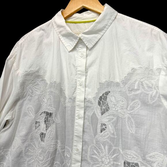 Maeve by Anthropologie White Eyelet Embroidered Button-Up Blouse Size X-Large - Picture 3 of 12